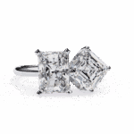 4.25 Carat Radiant and Emerald Cut Toi et Moi Solitaire Ring